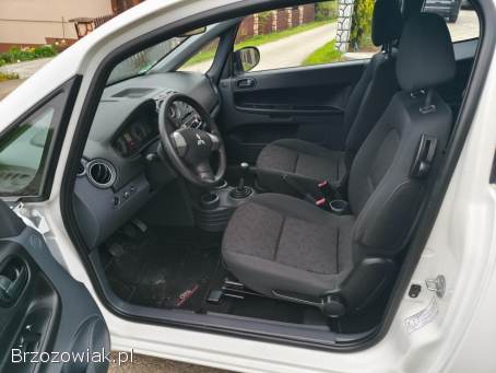 Mitsubishi Colt 2009
