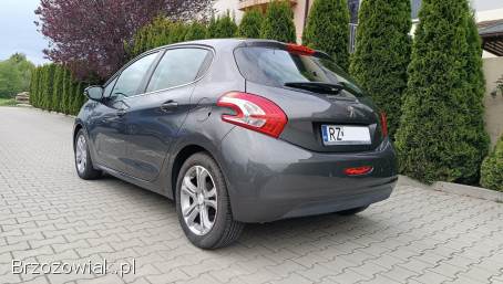 Peugeot 208 Allure 2013