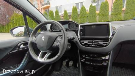 Peugeot 208 Allure 2013