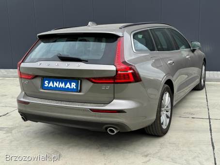 Volvo V60 B3 2.  0i 163KM  2021