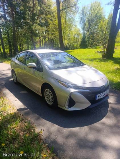 Toyota Prius Plug in 2020