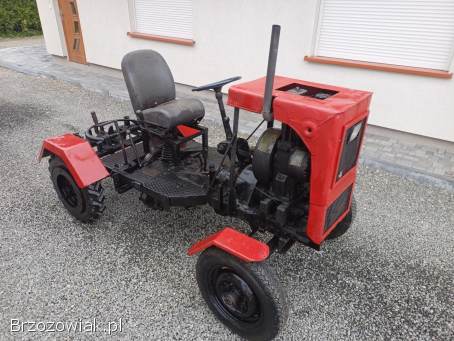 Traktor traktorek ciągnik sam