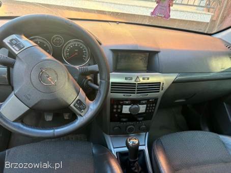 Opel Astra H 2004