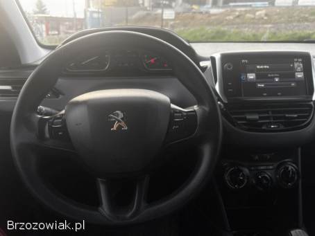 Peugeot 208 2016