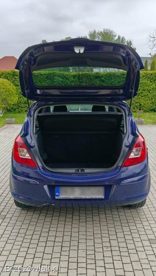 Opel Corsa 1.  2 16V ecoFLEX  2011