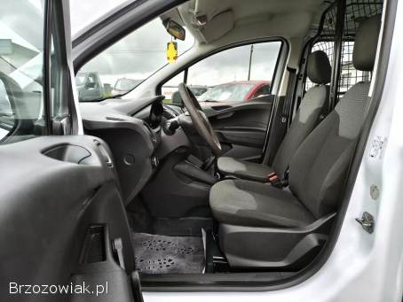Ford Transit Courier 1.  5TDCI!  Poszanowany!  2016r. !