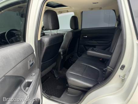 Mitsubishi Outlander 2.  2DiD 150KM 4x4 2016