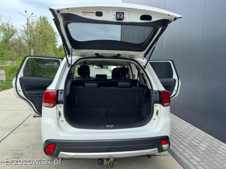 Mitsubishi Outlander 2.  2DiD 150KM 4x4 2016