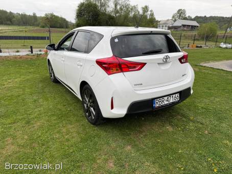 Toyota Auris II 2015
