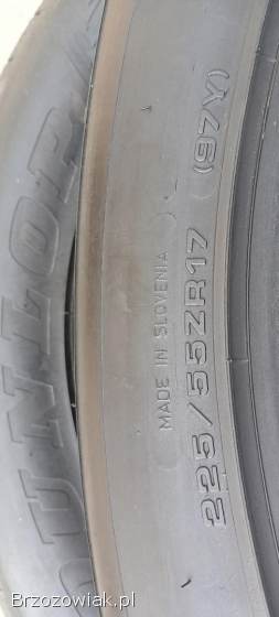 225/55R17 DUNLOP Sport,  4 opony 17 cali,  7mm,