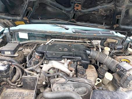 Mitsubishi Pajero 1.  8 00r 4x4 2000