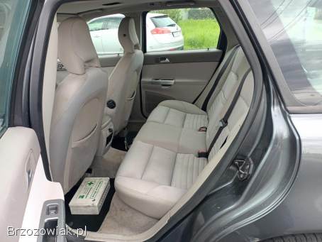 Volvo V50 2.  0TD 136km 04r 2004