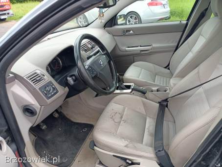 Volvo V50 2.  0TD 136km 04r 2004