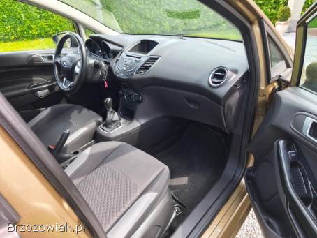 Ford Fiesta 1,  2 benzyna 82 k 2015