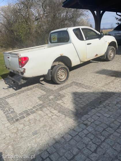 Mitsubishi L200 2010