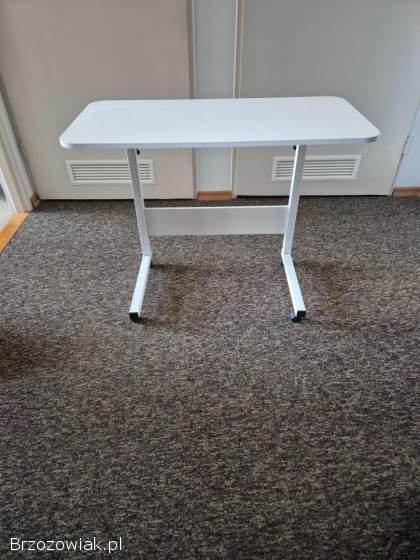 Stolik pod laptopa