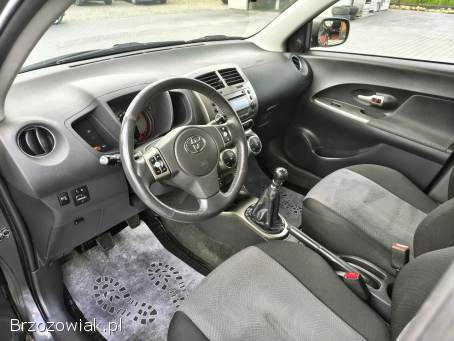 Toyota Urban Cruiser 4x4!  Super Stan 2012