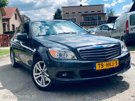 Mercedes-Benz Klasa C BlueEFFICIENCY 2011