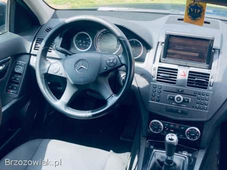 Mercedes-Benz Klasa C BlueEFFICIENCY 2011