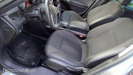 Opel Zafira 2,  0 cdti automat 2015
