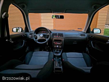 Volkswagen Golf 2000