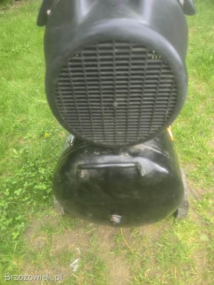Kompresor olejowy 100L 2.  2 kW – sprawny + wąż + pistolety