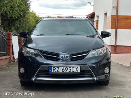 Toyota Auris Prestige 2014