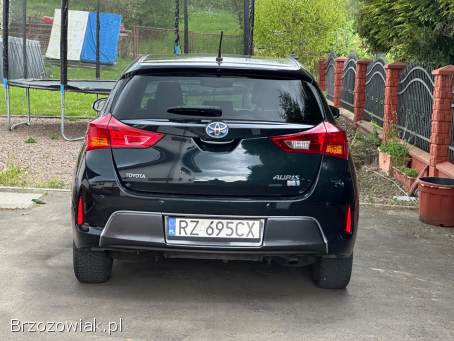 Toyota Auris Prestige 2014