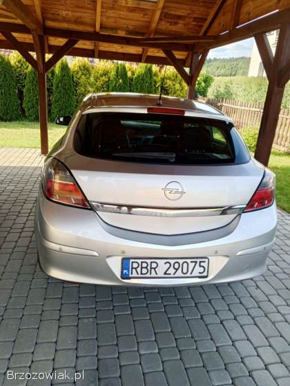 Opel Astra GTC 2007
