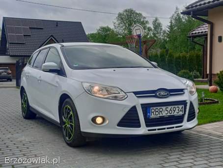 Ford Focus MK3 1.  6 zwykły  2012