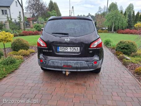 Nissan Qashqai+2 2010