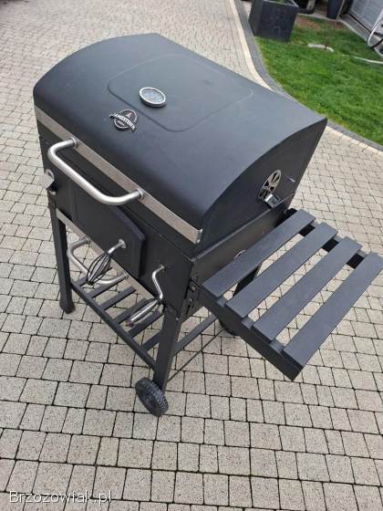 Grill ogrodowy