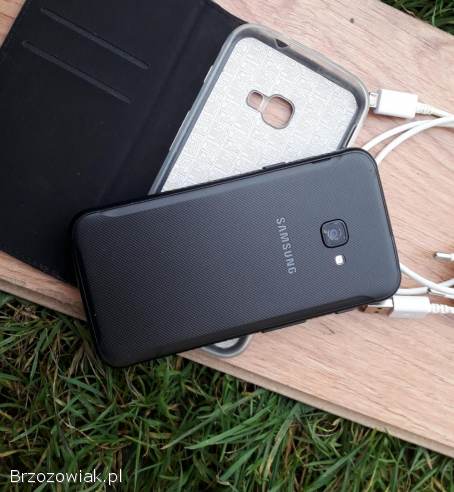Samsung Xcover 4,  odporny,  wodoszczelny(IP68)stan bdb.