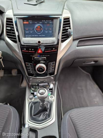 SsangYong Tivoli Quartz 2015