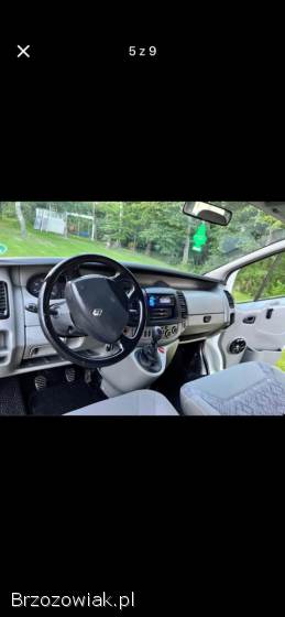Renault trafic 2006 1.  9cdti 110km