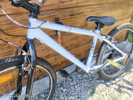Rower Btwin 24