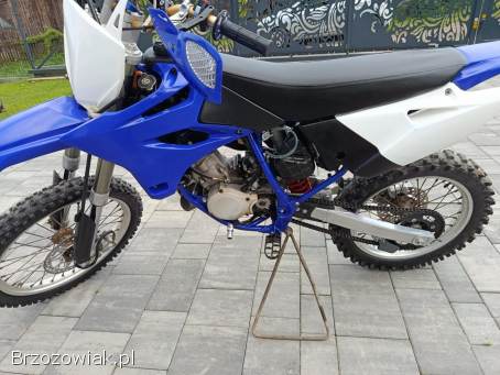 Yamaha YZ 2004