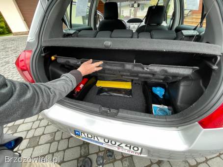Toyota Yaris 1.  4 D-4D 2006