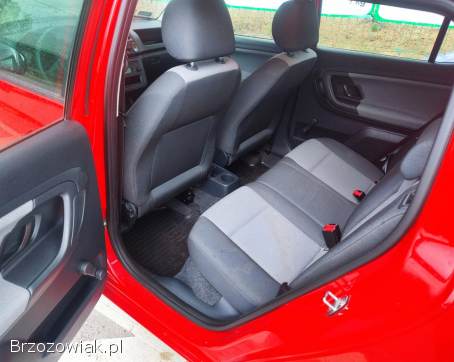 Škoda Fabia 1,  2 benzyna II 2012