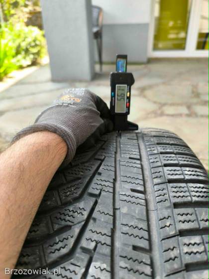 Opony zimowe 225/60R17 Hankook Winter i cept evo2 z końca 2019r