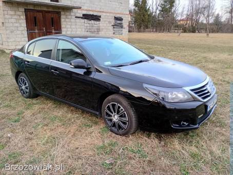 Renault Latitude Limuzyna/sedan 2012
