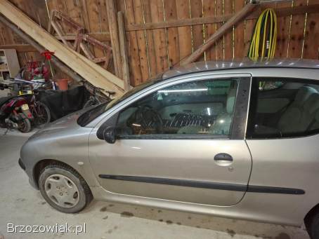 Peugeot 206 XR PRESENCE 2003