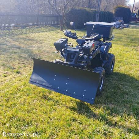 Quad 250 z pługiem
