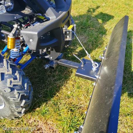 Quad 250 z pługiem