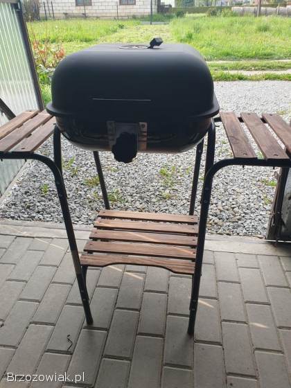Grill ogrodowy