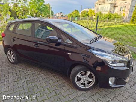 Kia Carens 1.  7 CRDi 136KM 2013
