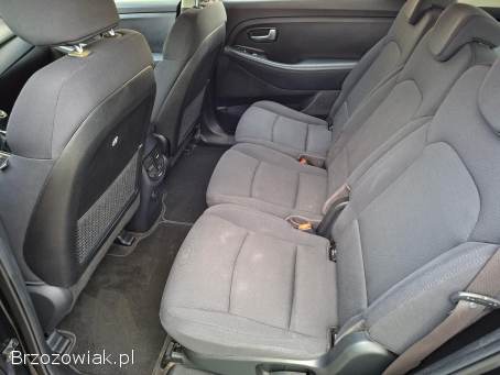 Kia Carens 1.  7 CRDi 136KM 2013