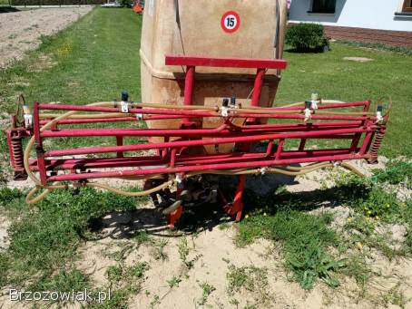 Sprzedam opryskiwacz 300 l