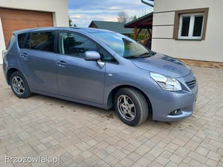 Toyota Verso 2.  0 D4D 2010