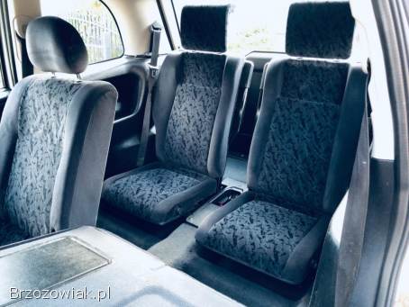 Opel Zafira 2.  0 DIESEL /  2002